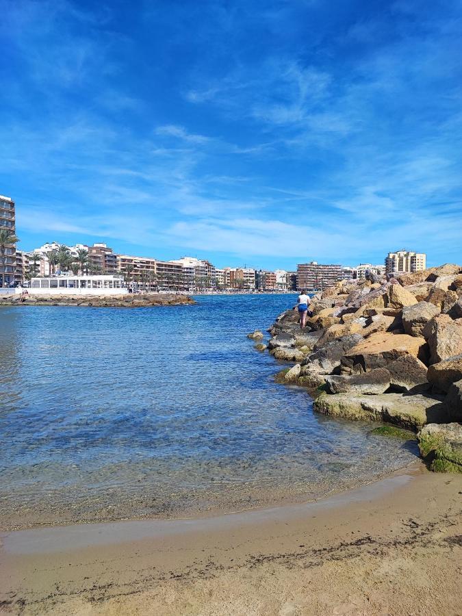 شقة تورّيفيِخا  في Monteagudo - Estudio Cerca De Playa Del Acequion المظهر الخارجي الصورة